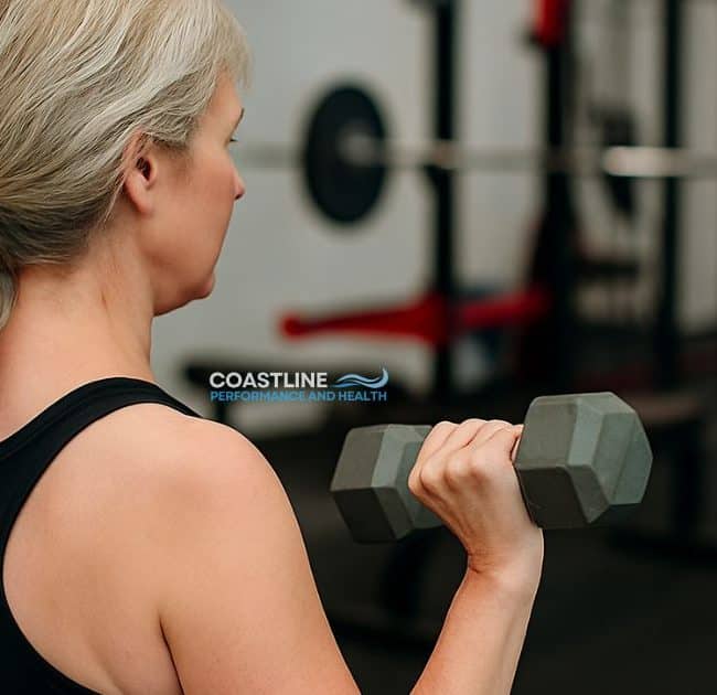 Beginner Strength Training for Women | Women lifting weights | Strength Training for beginners